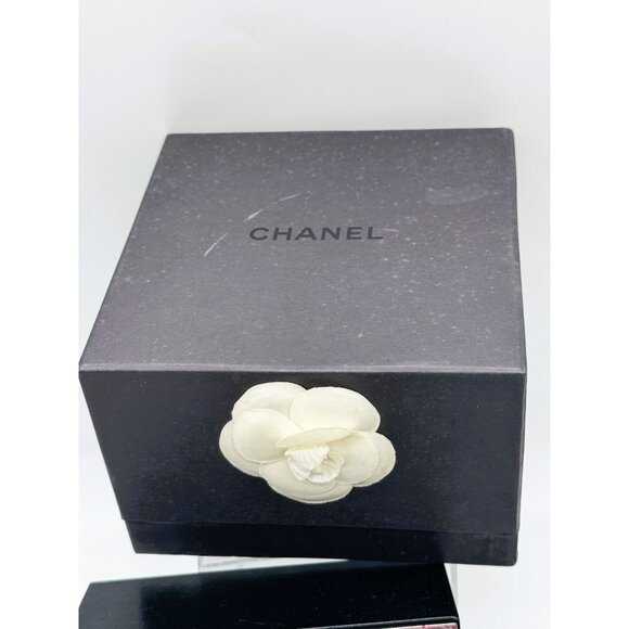Genuine Chanel J12 H0970 Empty Watch Case Box Booklet & Outer Gift Box - Picture 4 of 6